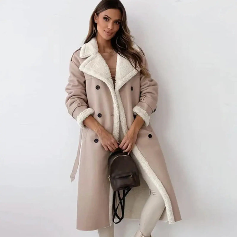Effortlessly Elegant Jacket with a Timeless Design