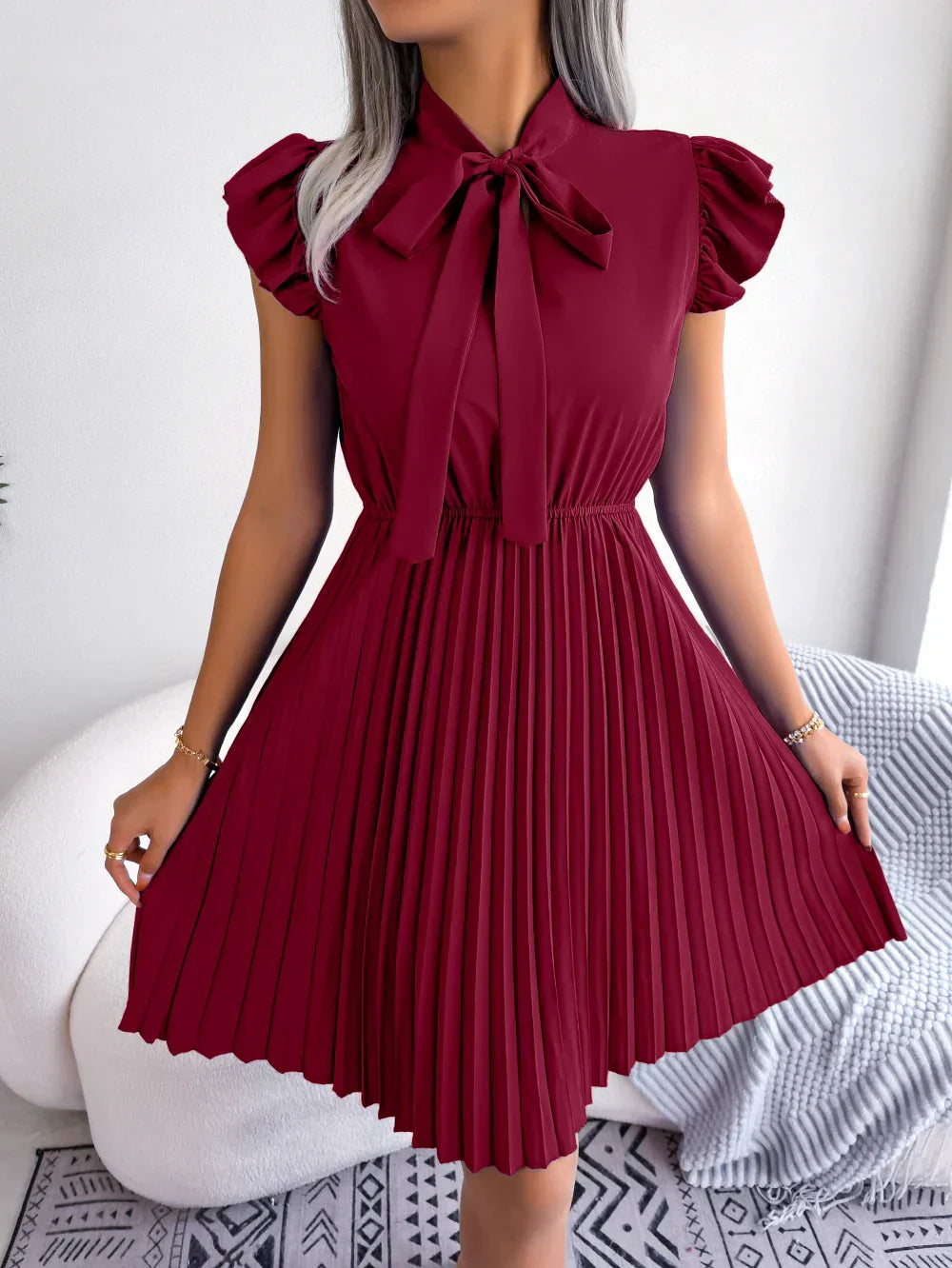 Beautifully Finished Dress in a Timeless Design