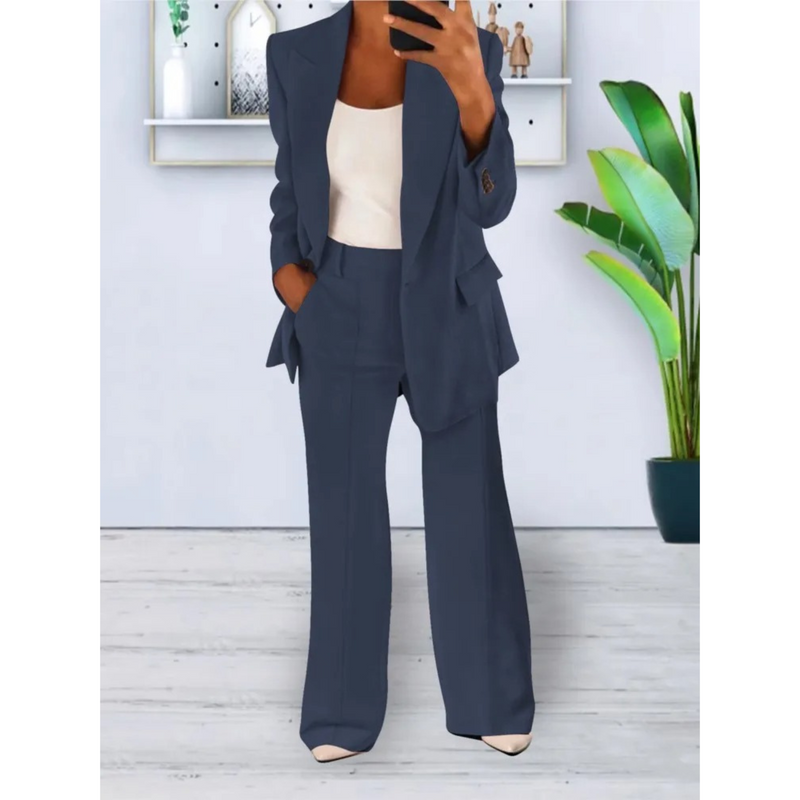 Sophisticated Trousers with a Clean Classic Look