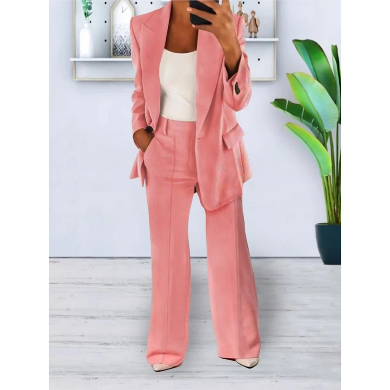 Sophisticated Trousers with a Clean Classic Look