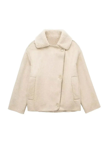 Effortlessly Elegant Jacket with a Timeless Design