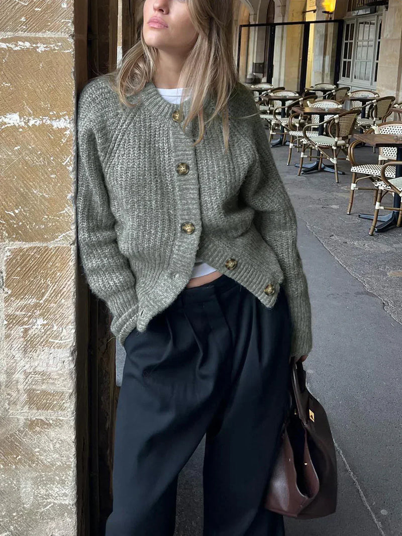 Classic Vintage Cardigan with a Flattering Fit