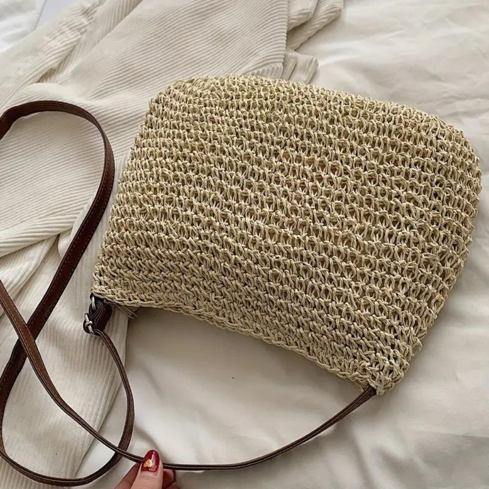 Classic Vintage Bag with a Flattering Fit