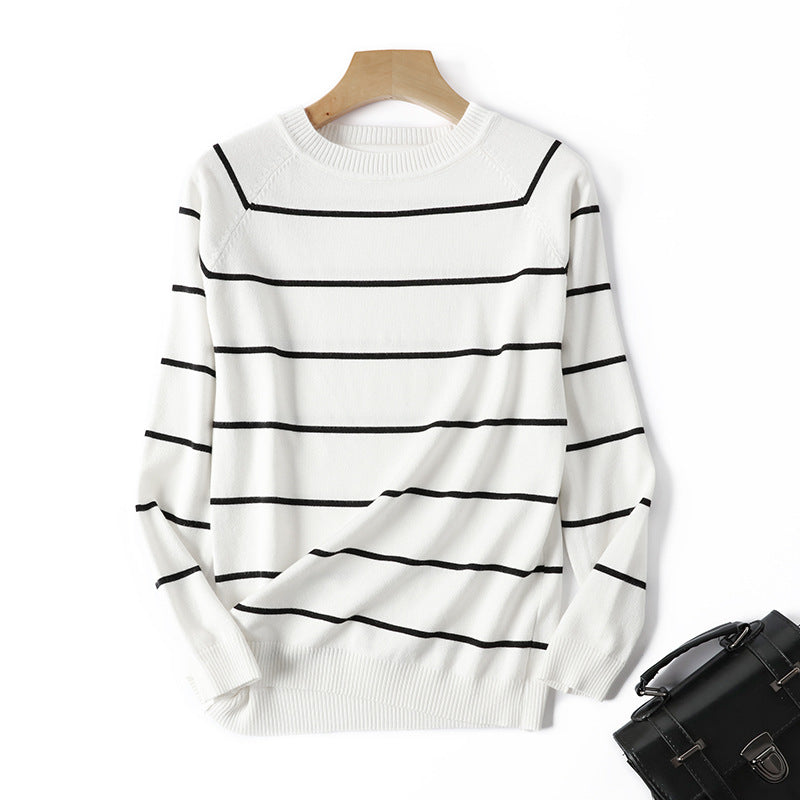 Elegantly Styled Sweater for Everyday Wear