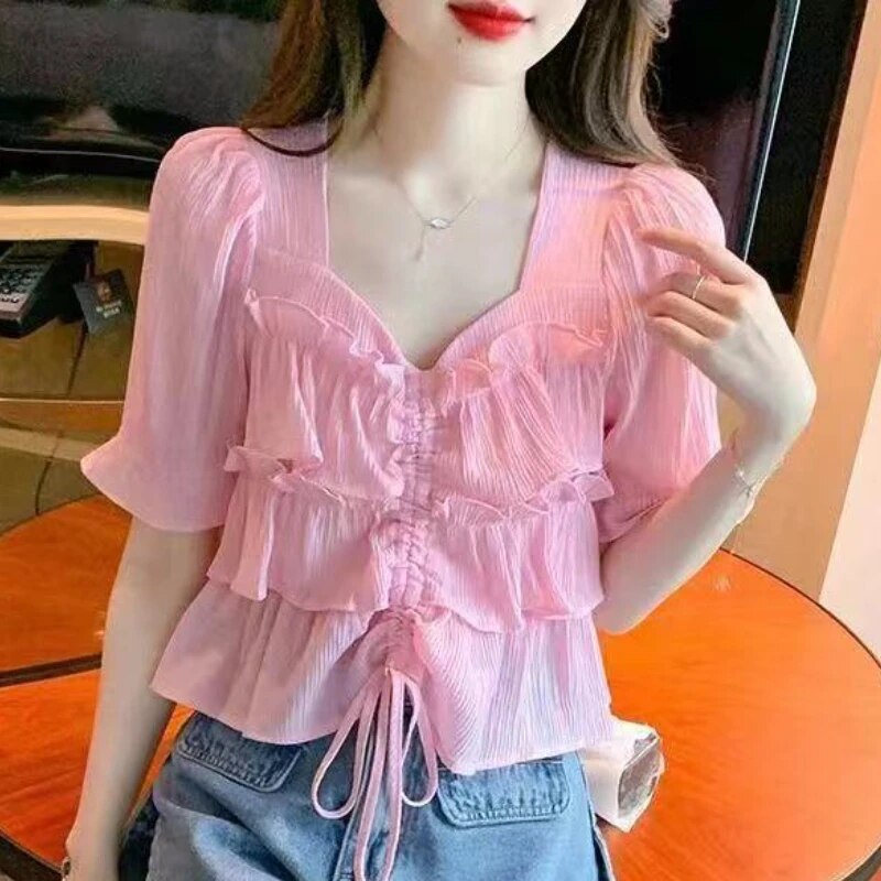 Beautifully Finished Blouse in a Timeless Design