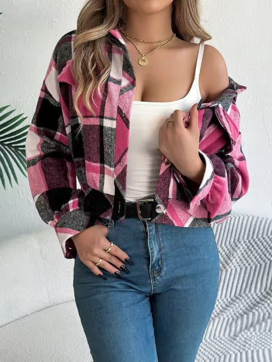 Effortlessly Elegant Jacket with a Timeless Design