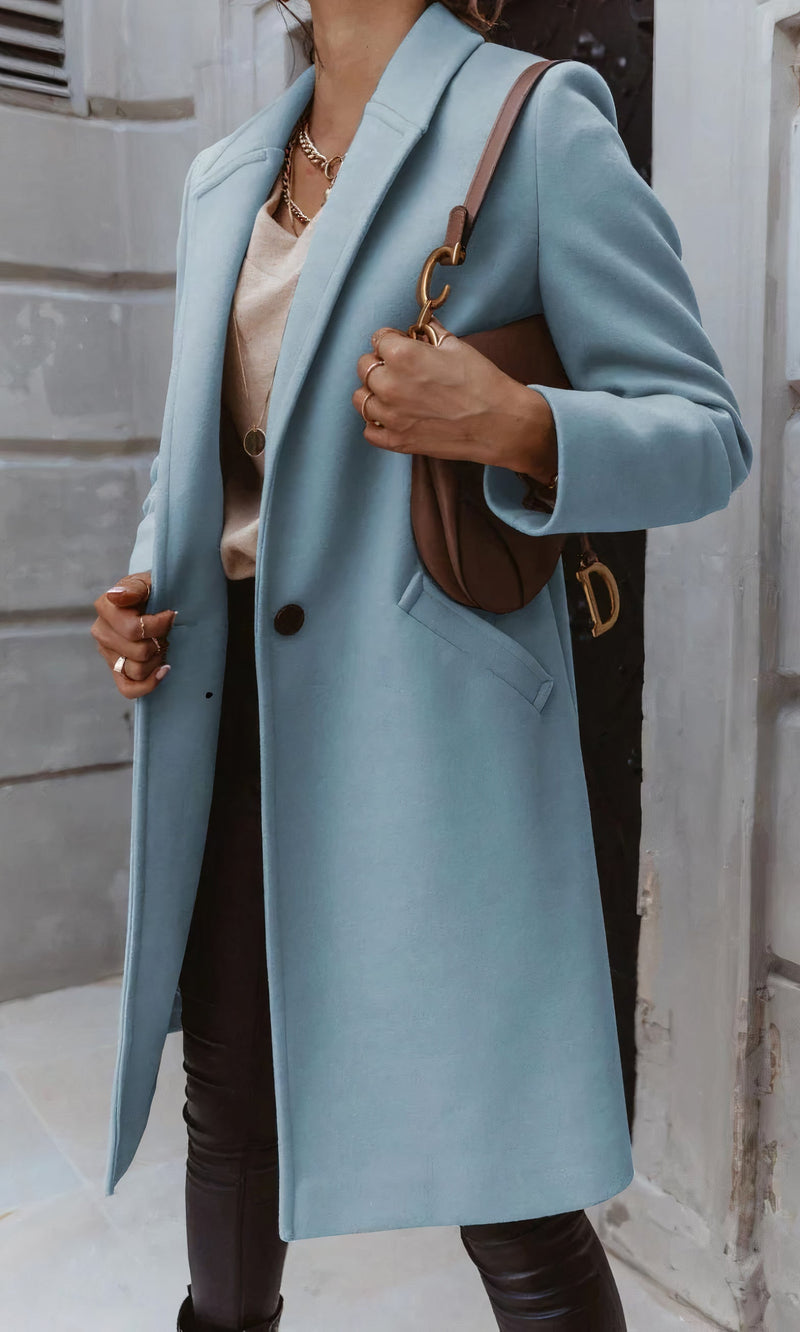 Beautifully Crafted Coat in a Classic Style