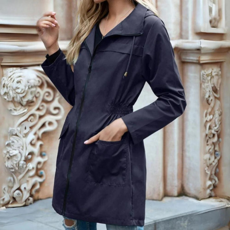 Beautifully Finished Coat in a Timeless Design