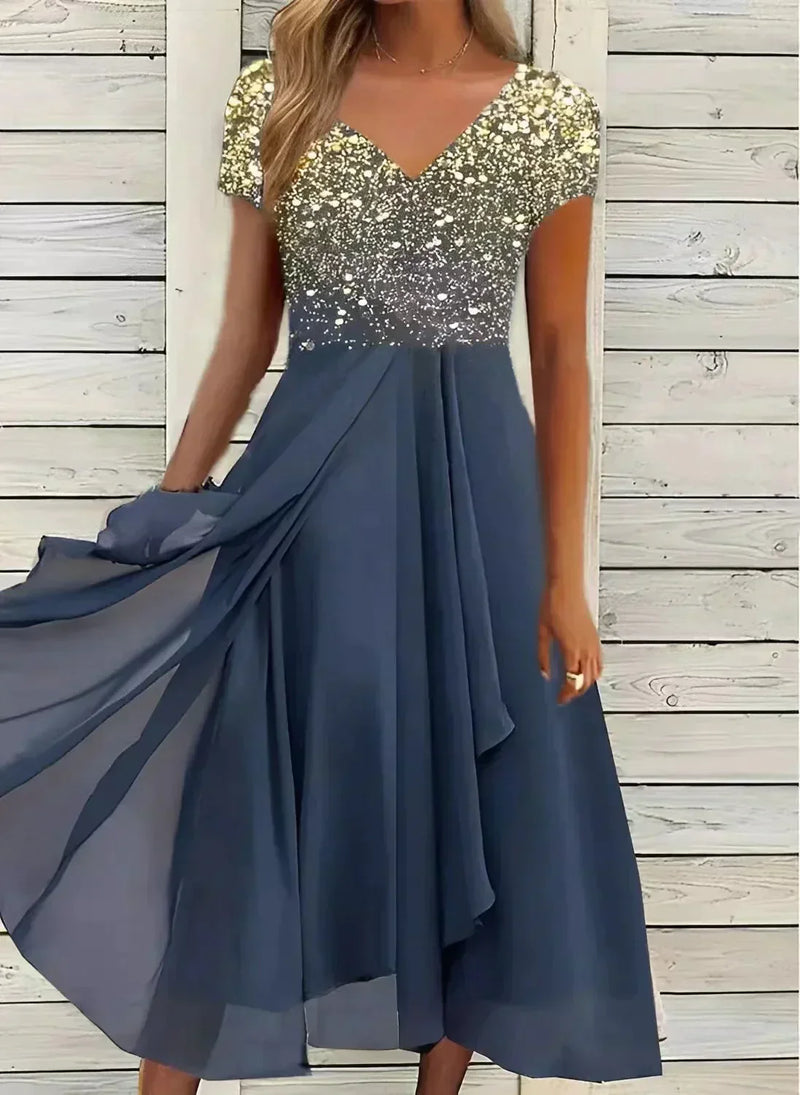 Polished Dress with an Effortless Classic Look