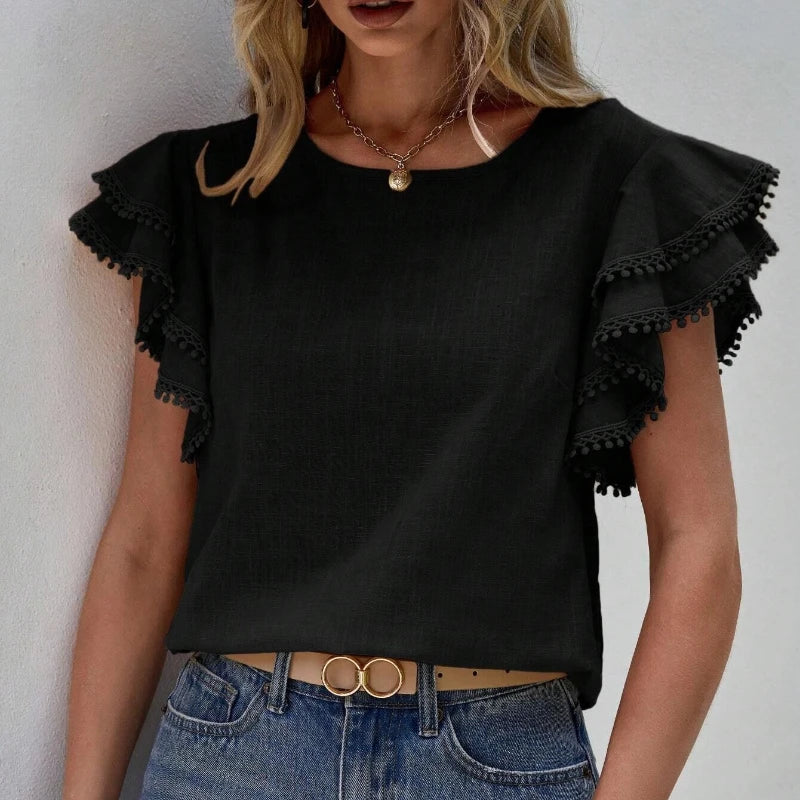 Beautifully Crafted Blouse in a Classic Style