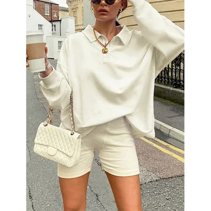 Classic Vintage Shirt with a Flattering Fit