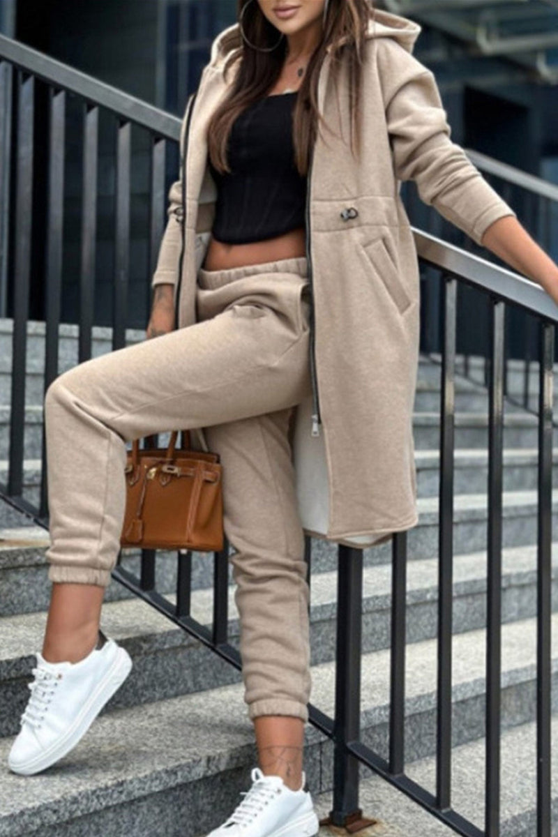 Classic Vintage Pants with a Flattering Fit