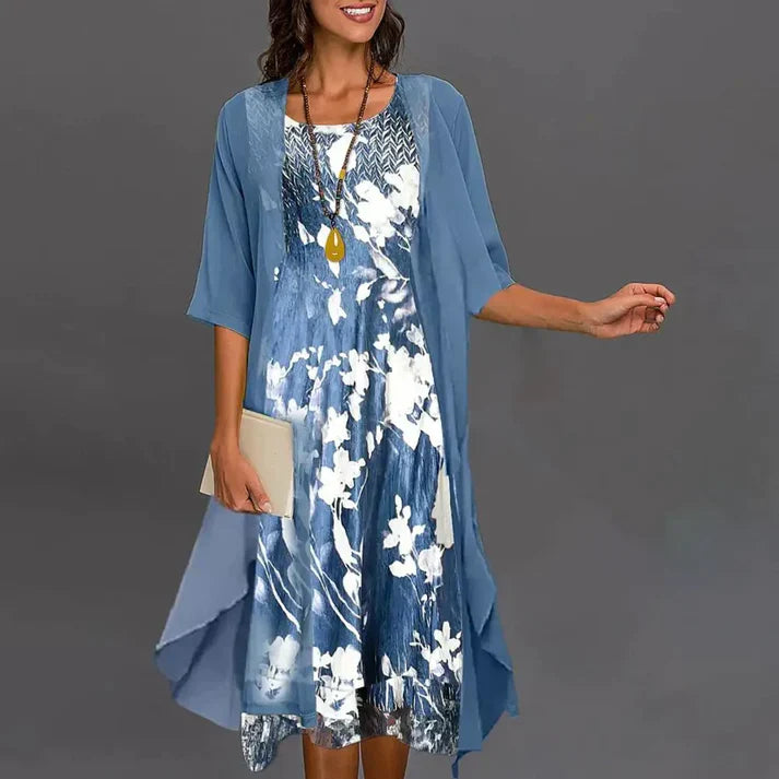 Beautifully Finished Dress in a Timeless Design