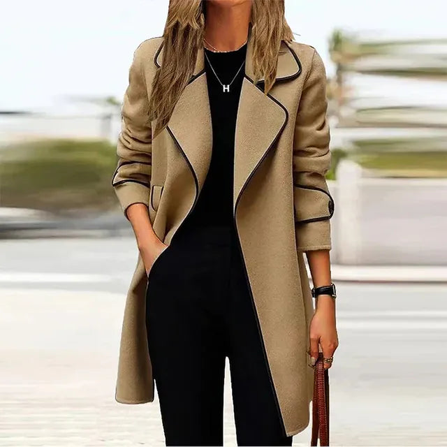 Gracefully Styled Coat for Any Occasion