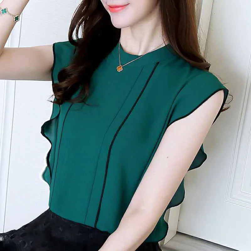 Polished Blouse with an Effortless Classic Look
