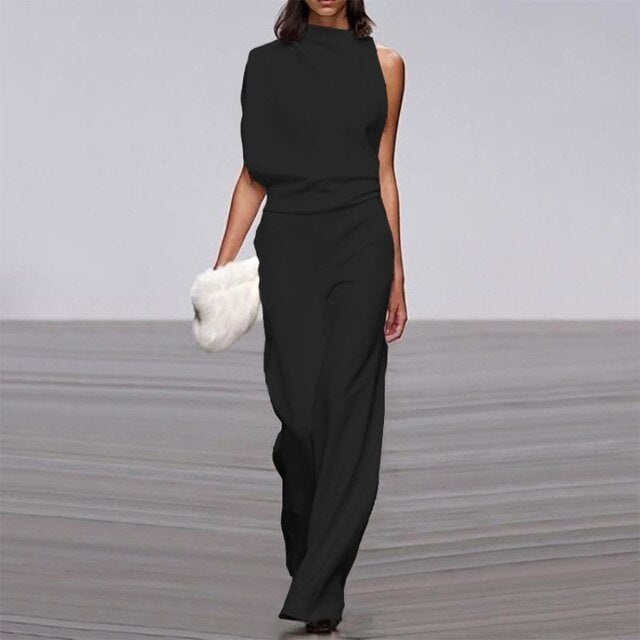 Effortlessly Elegant Garment with a Timeless Design