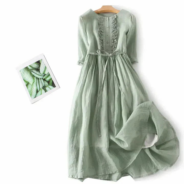 Beautifully Crafted Dress in a Classic Style