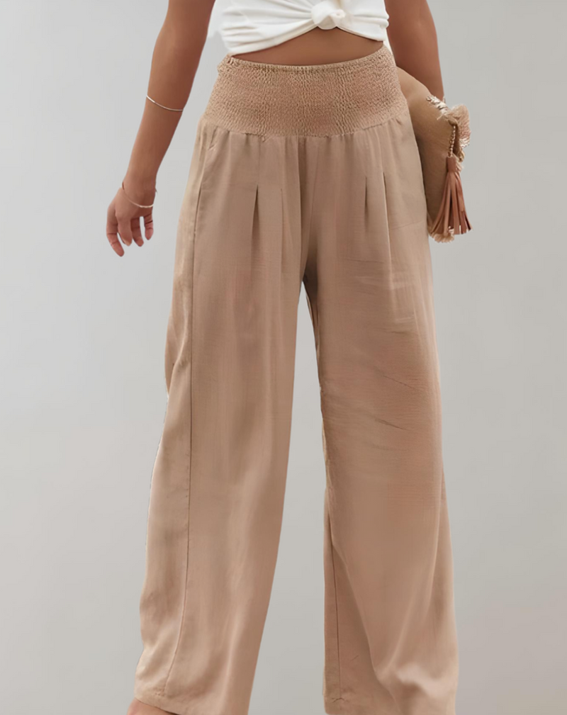 Polished Trousers with an Effortless Classic Look