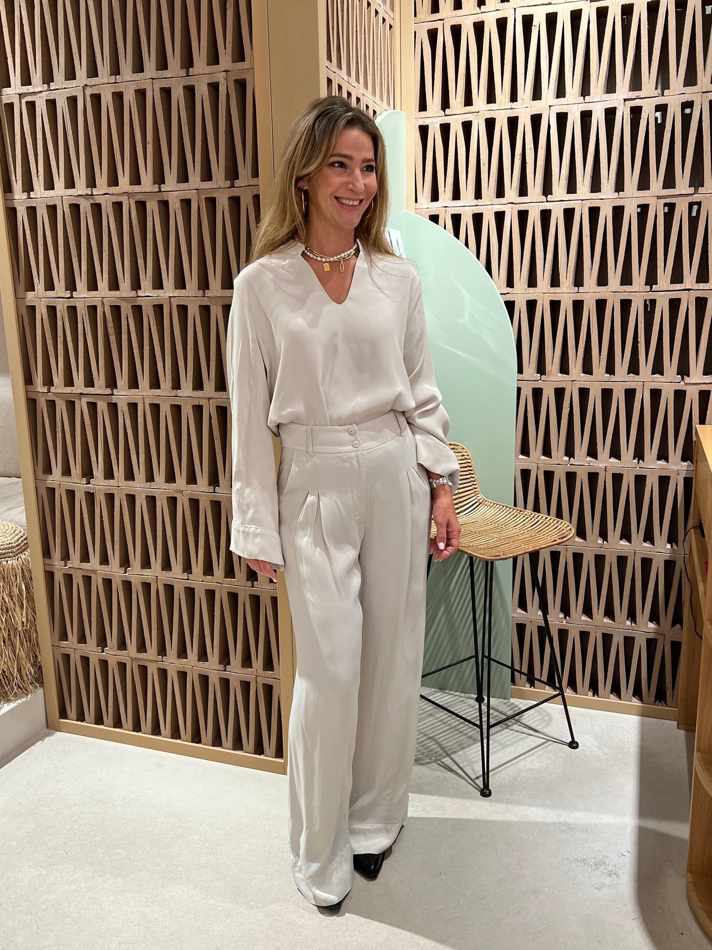 Gracefully Styled Blouse for Any Occasion