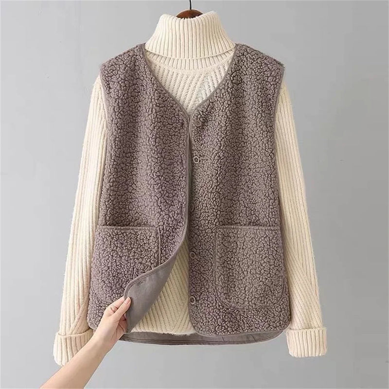 Classic Vintage Cardigan with a Flattering Fit