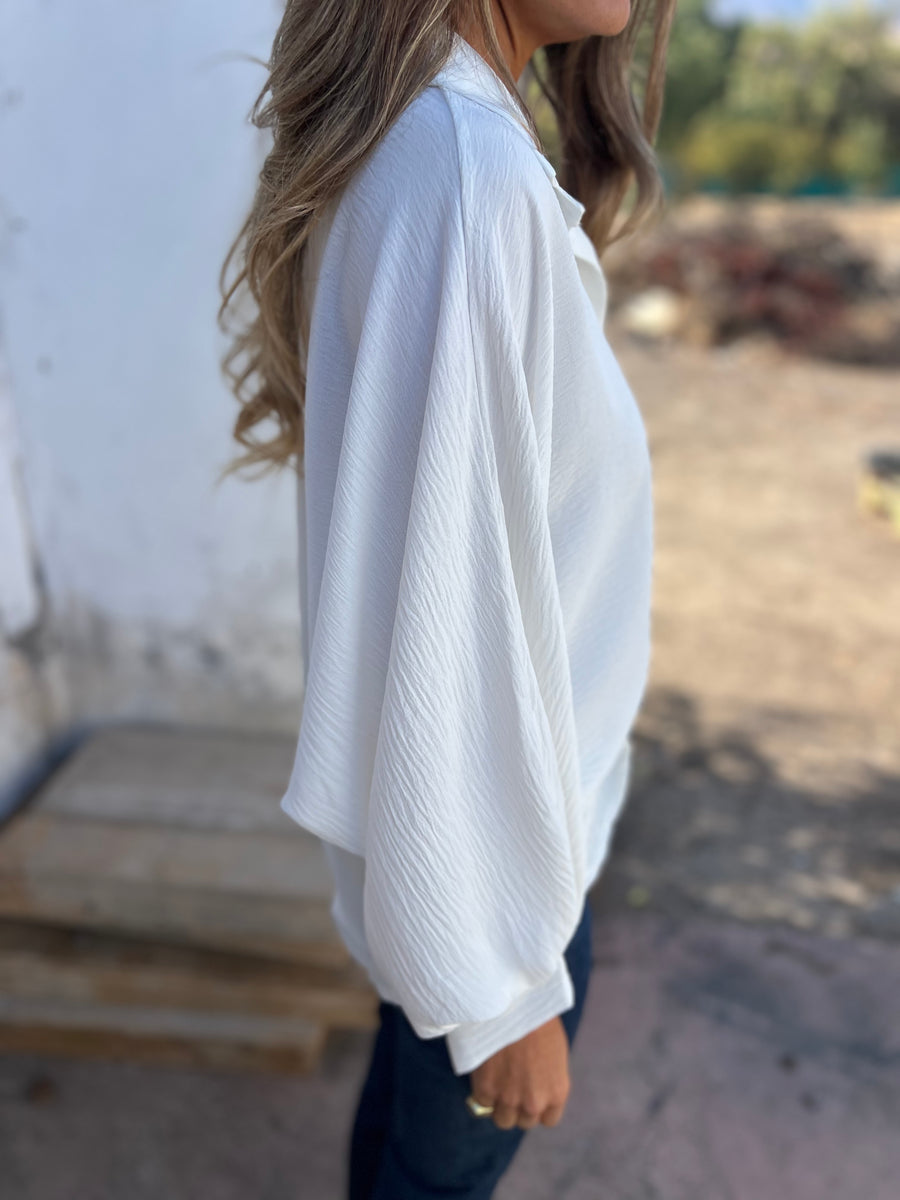 Polished Blouse with an Effortless Classic Look
