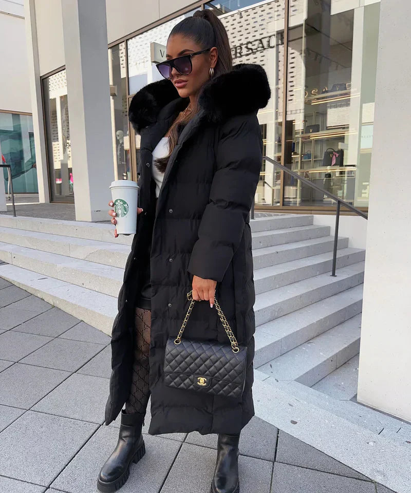 Effortlessly Elegant Coat with a Timeless Design