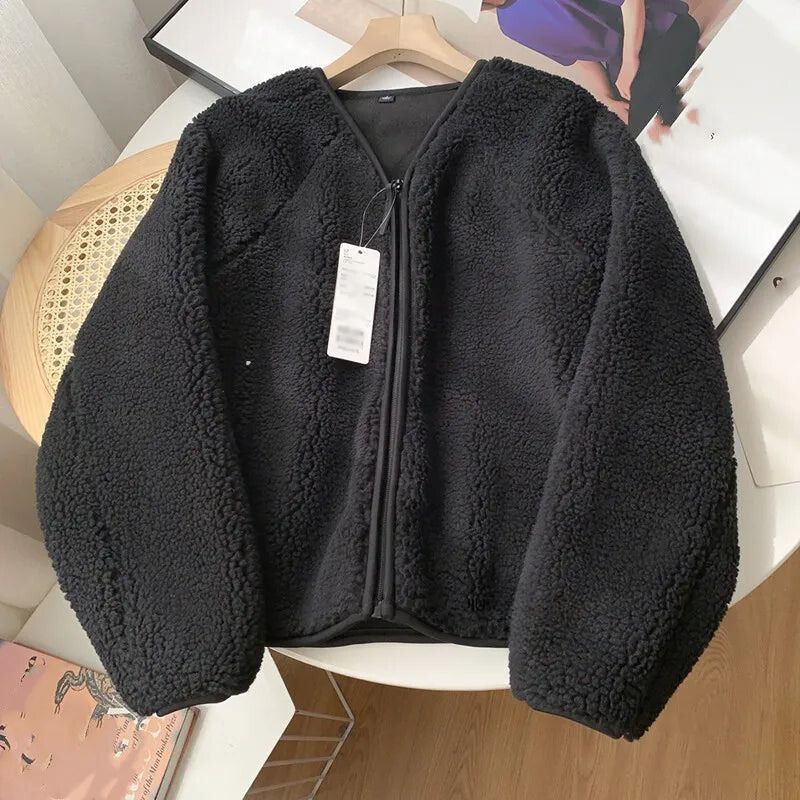 Elegantly Styled Coat for Everyday Wear