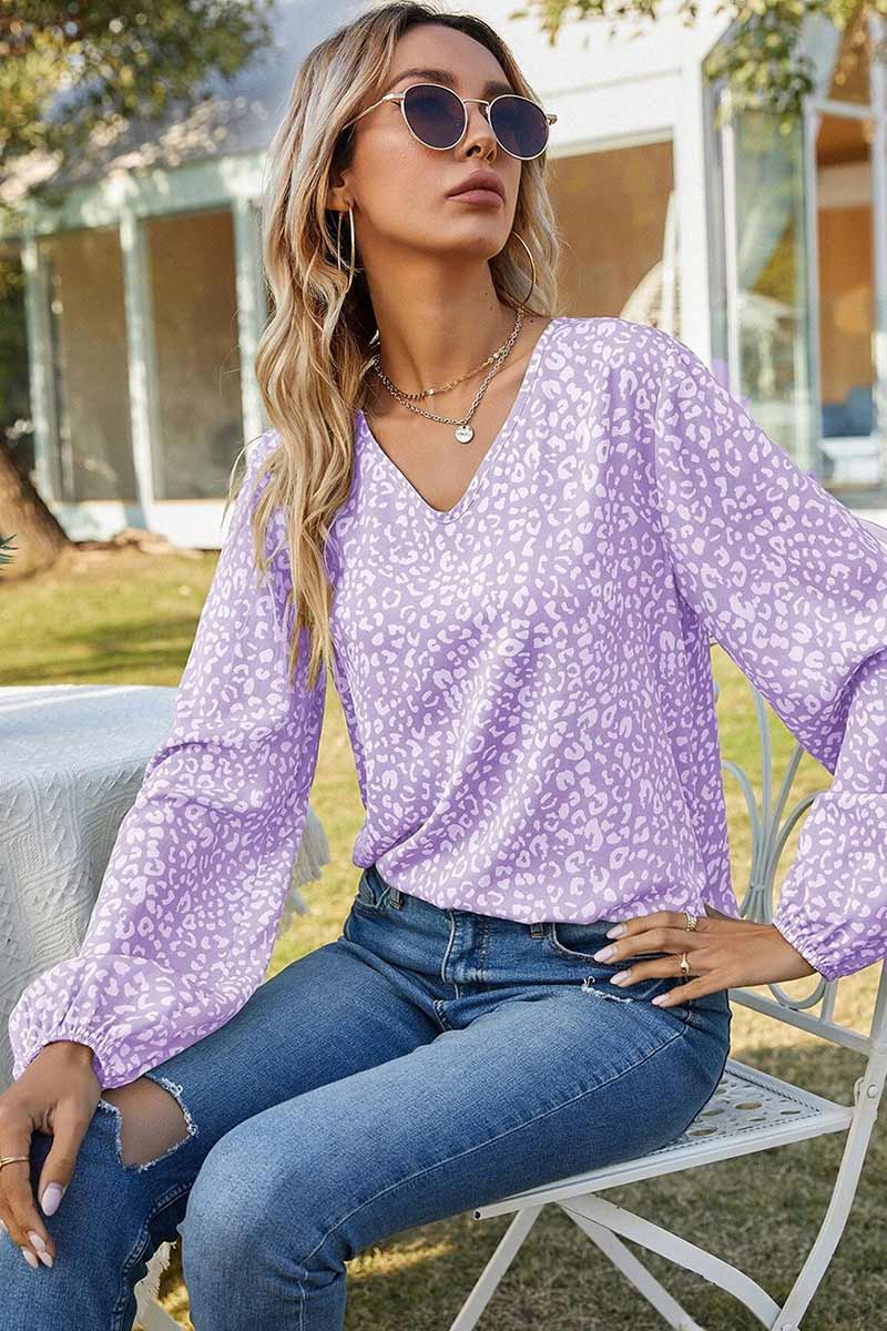 Classic Vintage Shirt with a Flattering Fit