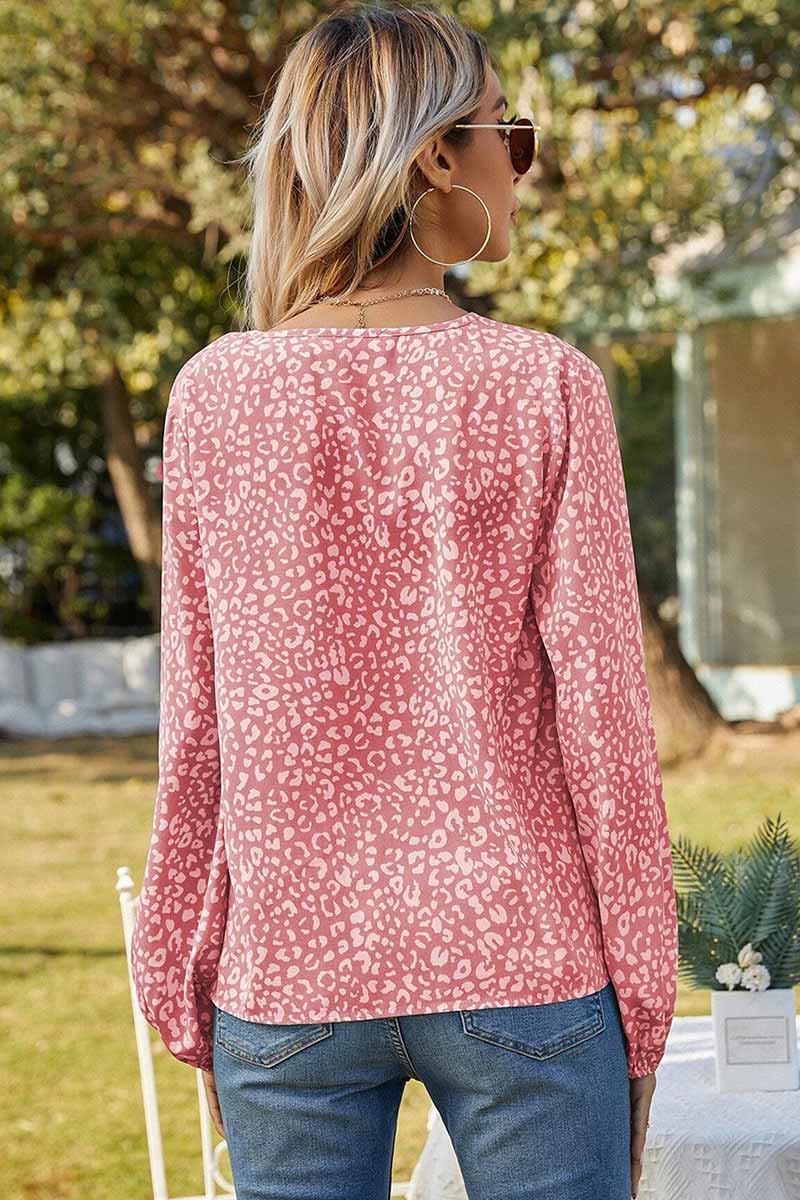 Classic Vintage Shirt with a Flattering Fit