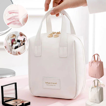 Classic Vintage Bag with a Flattering Fit