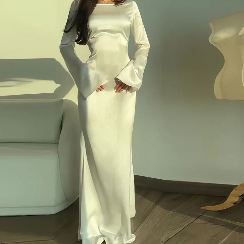 Effortlessly Elegant Dress with a Timeless Design