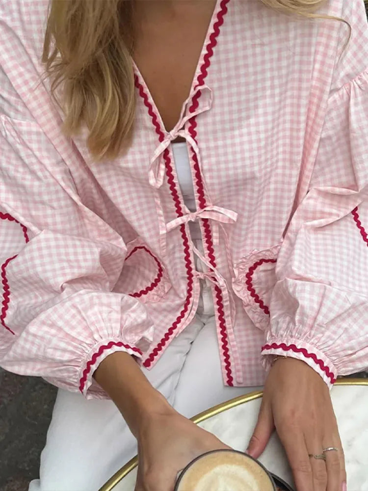 Classic Vintage Blouse with a Flattering Fit