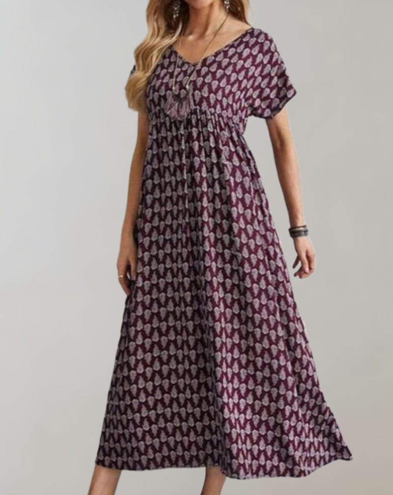 A Vintage Style Dress with Delicate Timeless Details