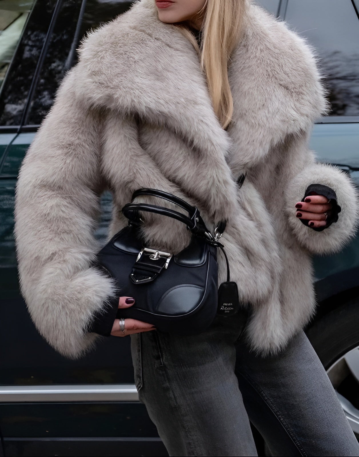 Polished Coat with an Effortless Classic Look