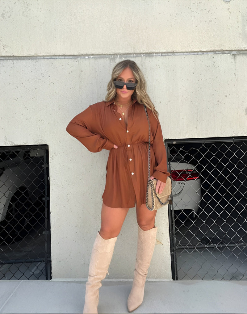 Gracefully Styled Dress for Any Occasion