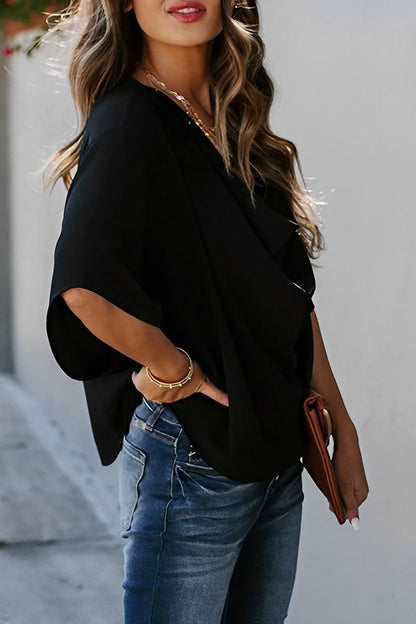 Classic Vintage Blouse with a Flattering Fit