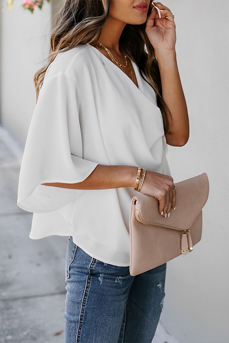 Classic Vintage Blouse with a Flattering Fit