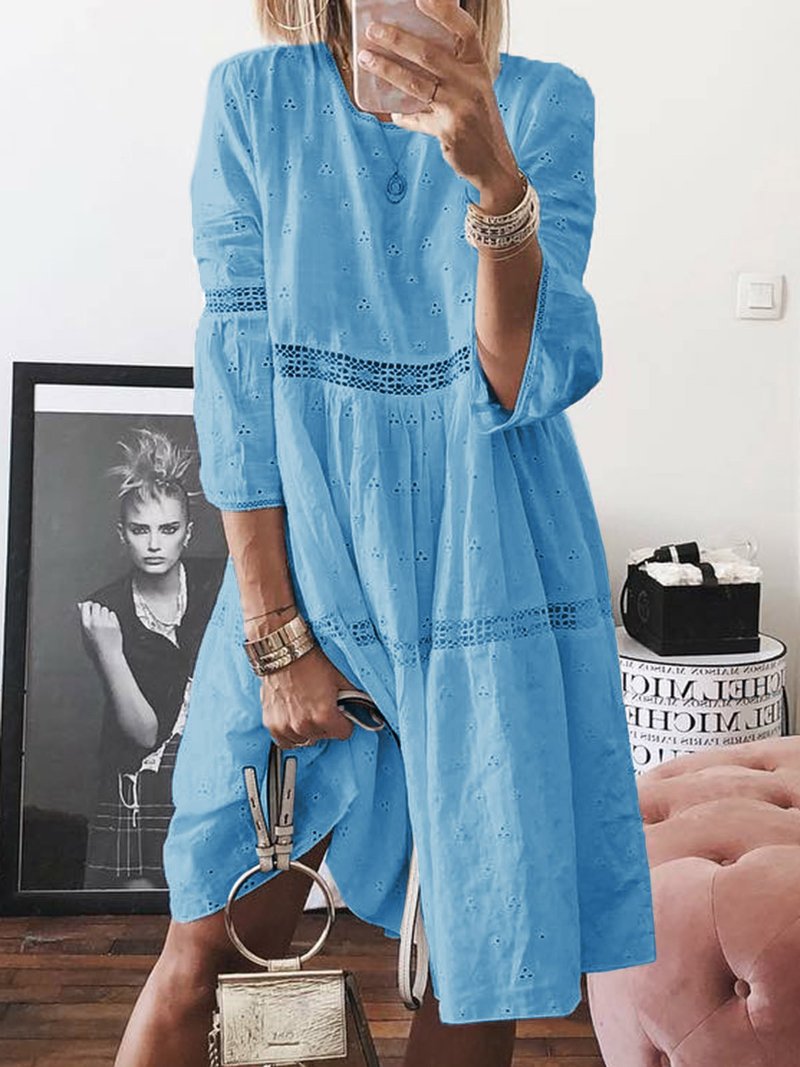 Effortlessly Elegant Dress with a Timeless Design