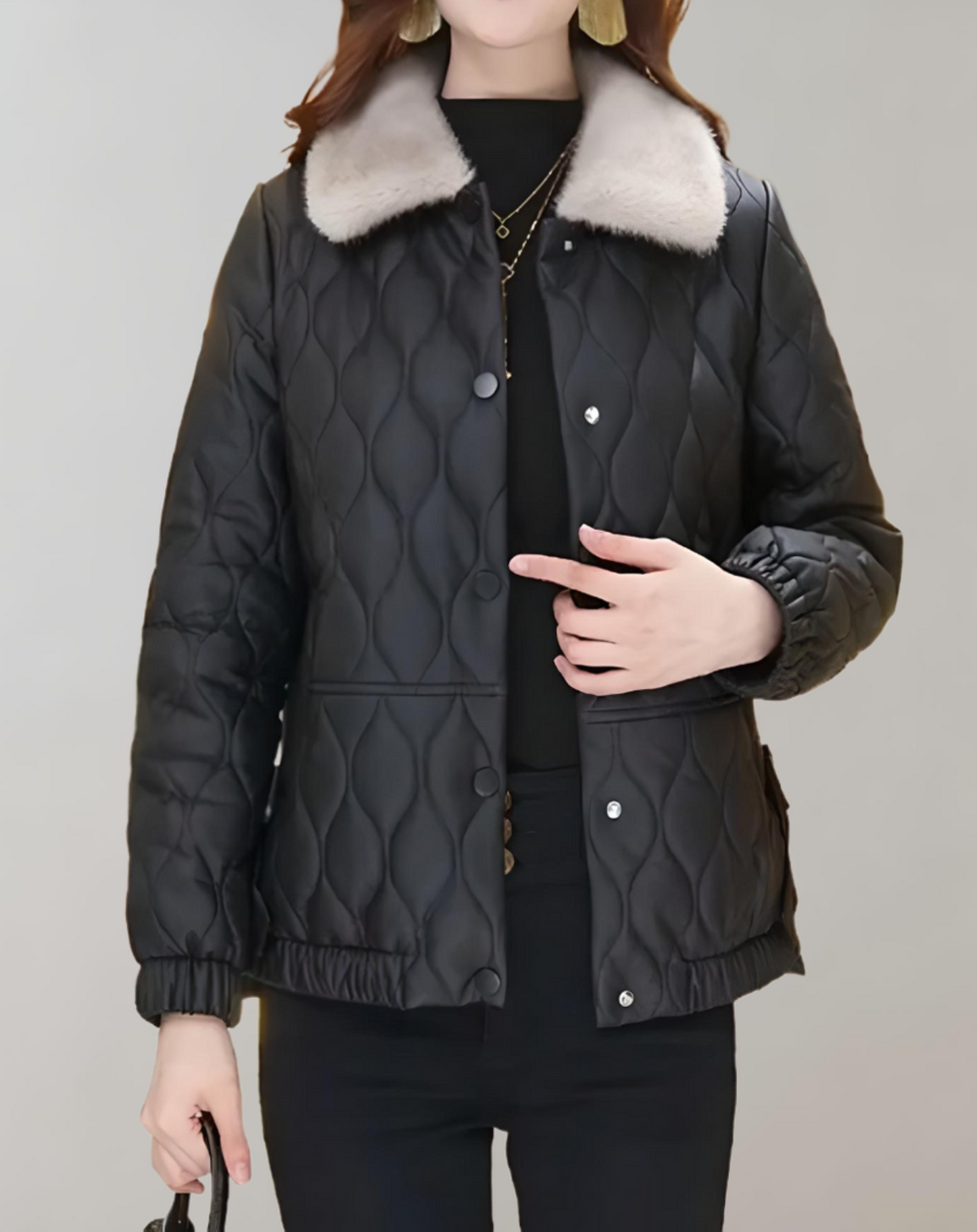 Well Tailored Coat with a Graceful Silhouette