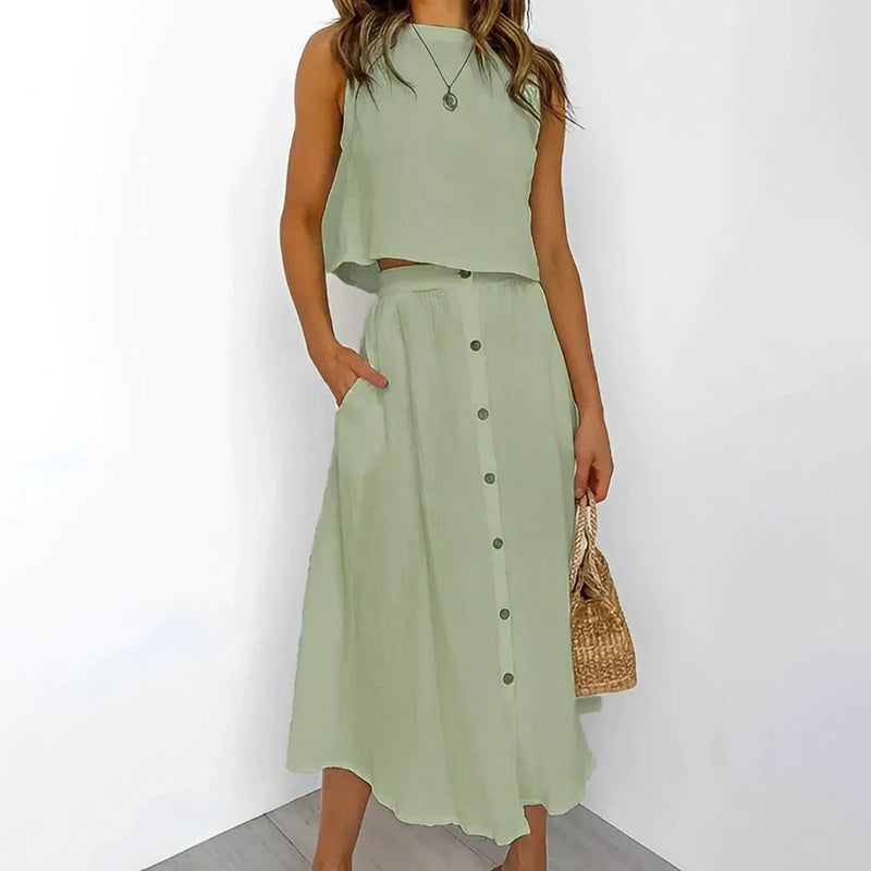 Beautifully Balanced Top with Timeless Character