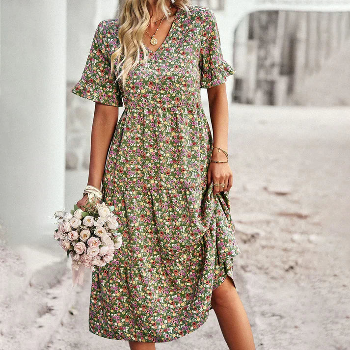 Polished Dress with an Effortless Classic Look