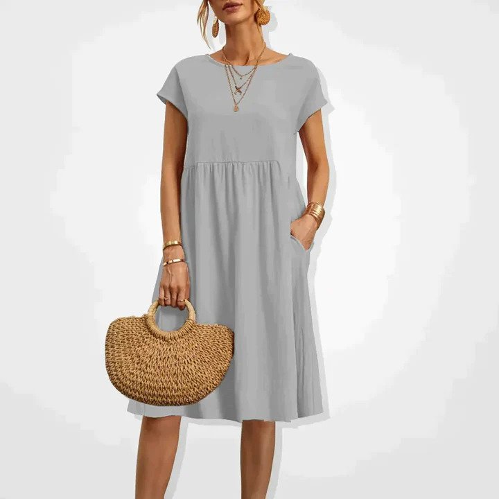 Polished Dress with an Effortless Classic Look