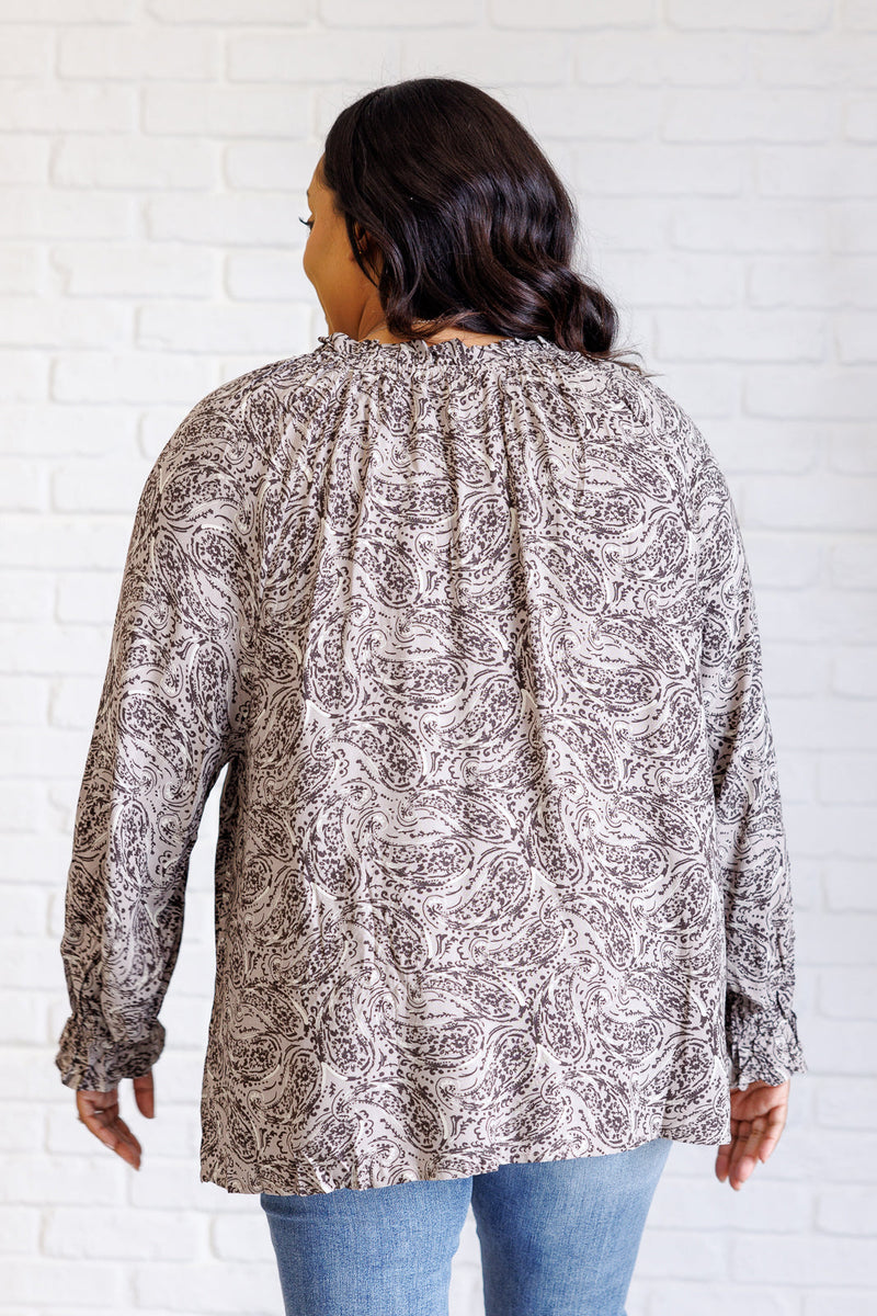 Beautifully Finished Blouse in a Timeless Design
