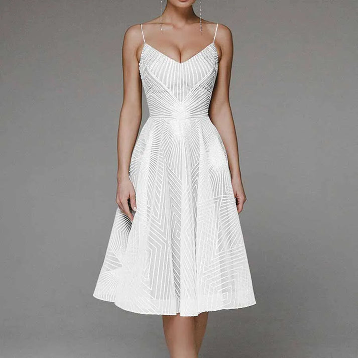 Classic Vintage Dress with a Flattering Fit