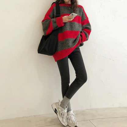 Well Tailored Sweater with a Graceful Silhouette
