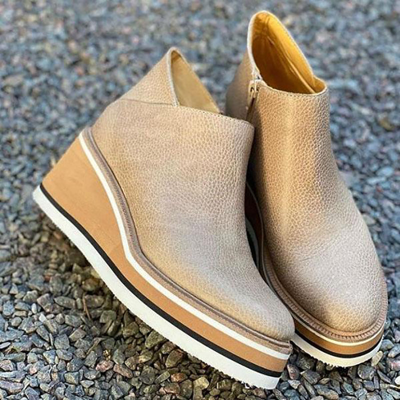 Graceful Orthopedic Boots for Modern Look