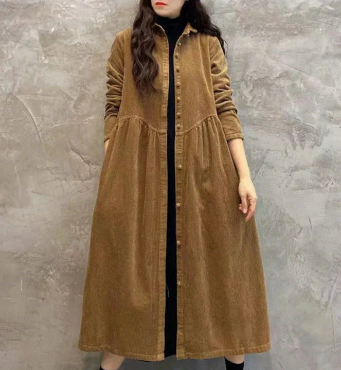 Effortlessly Elegant Coat with a Timeless Design