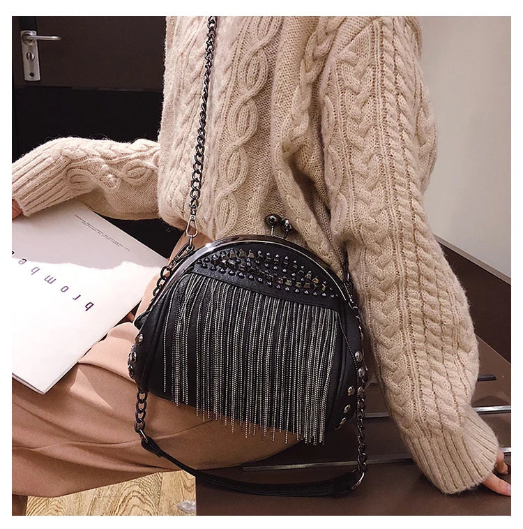 Polished Bag with an Effortless Classic Look