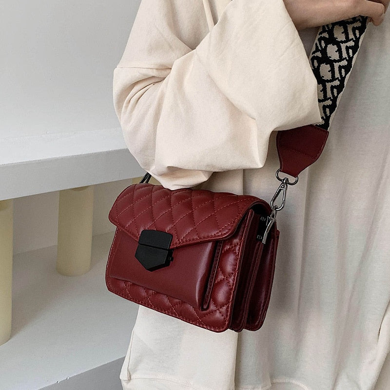 Effortlessly Elegant Bag with a Timeless Design