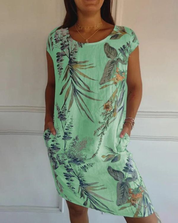 Effortlessly Elegant Dress with a Timeless Design